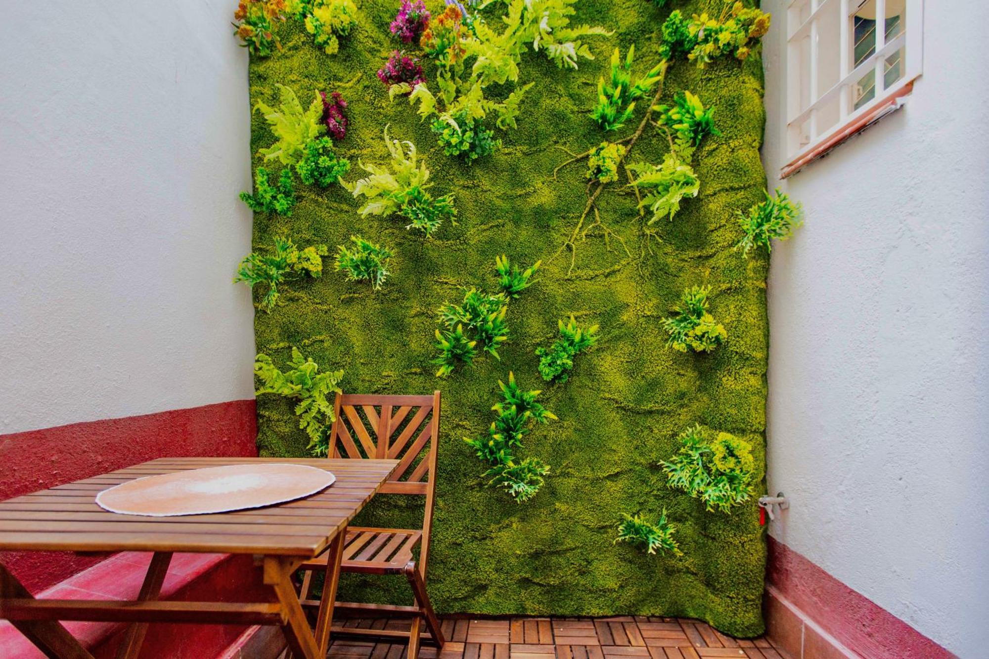 Rentadore Lavapies Studio Appartamento
